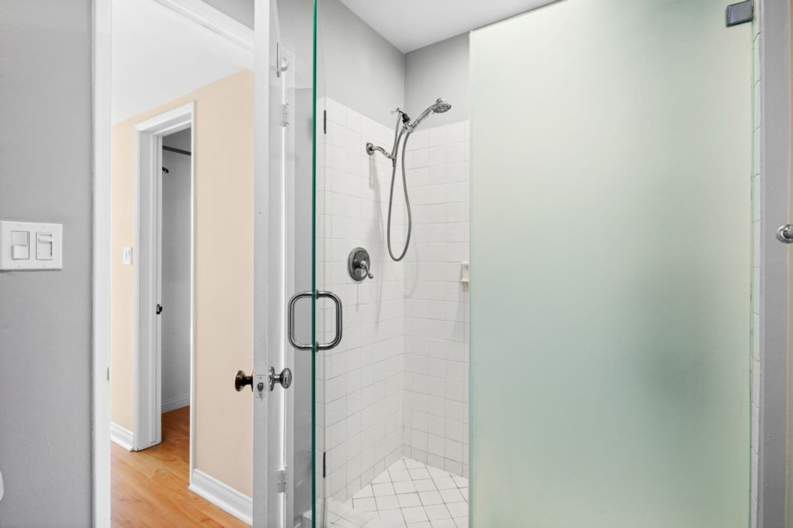 Sherman Oaks Condo: 4487 Colbath Ave., Apt. 301