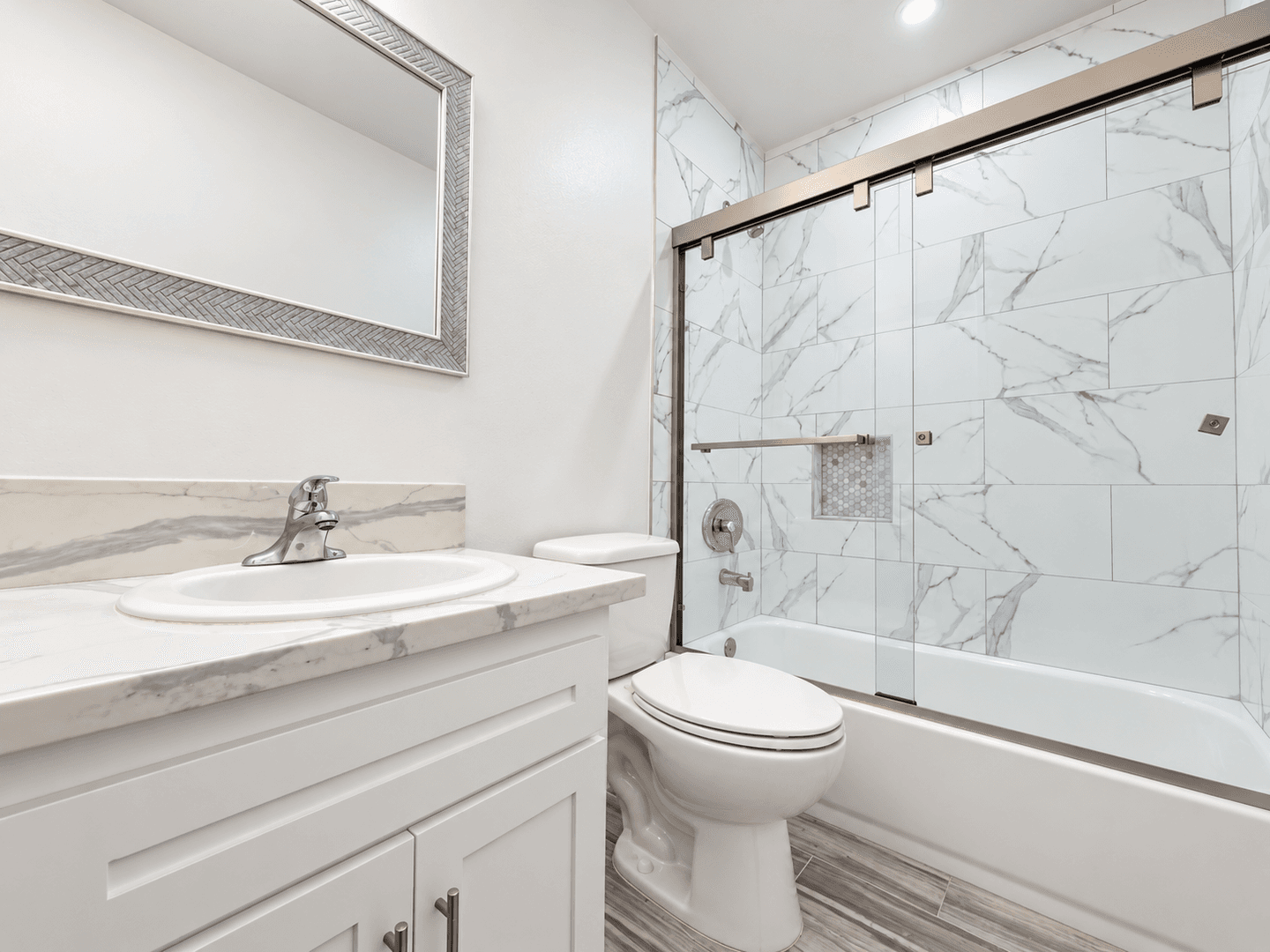 Valley Village Apartment: 5311 Corteen Pl