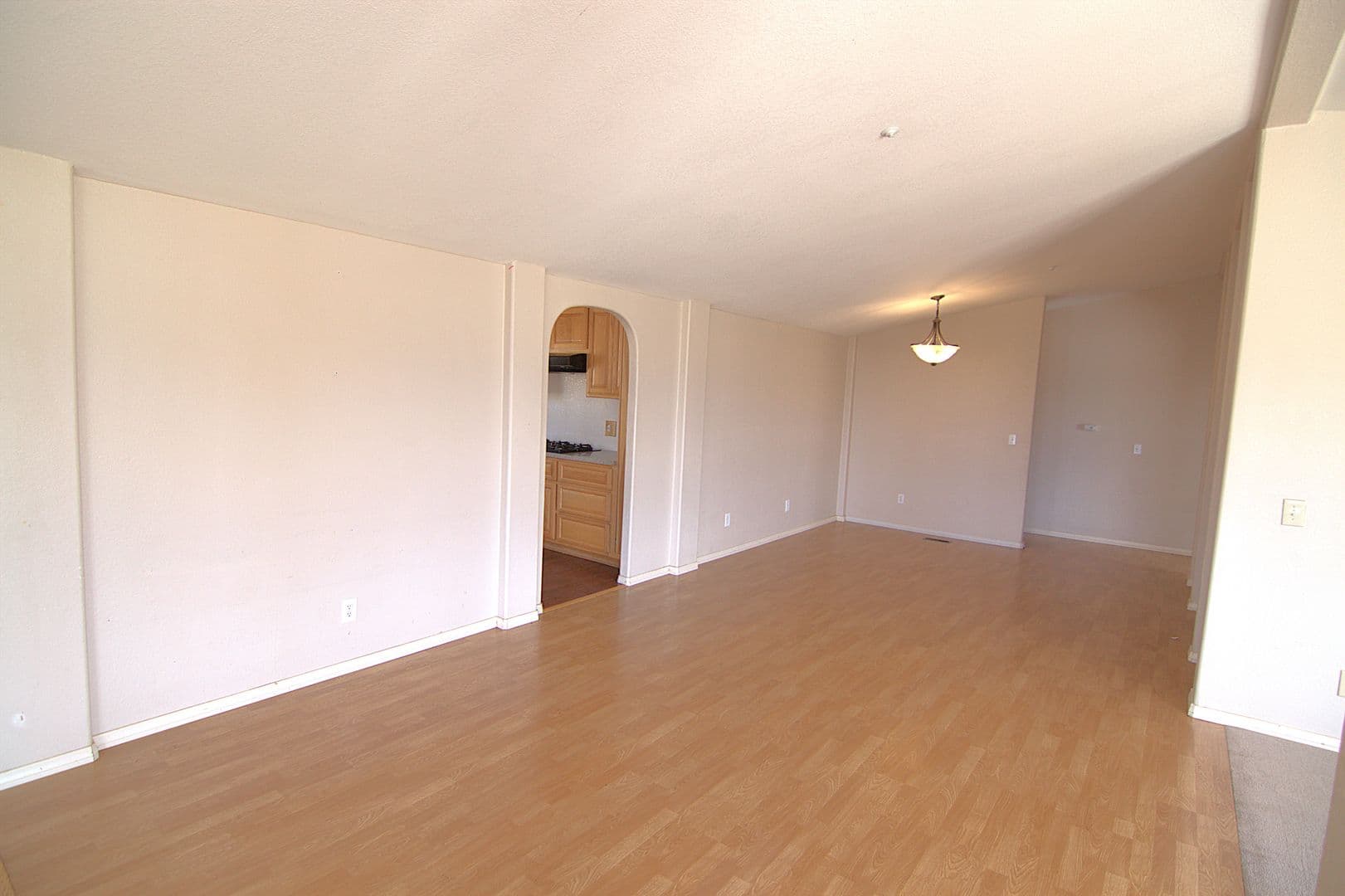 Acton House: 35850 Via Famero Dr