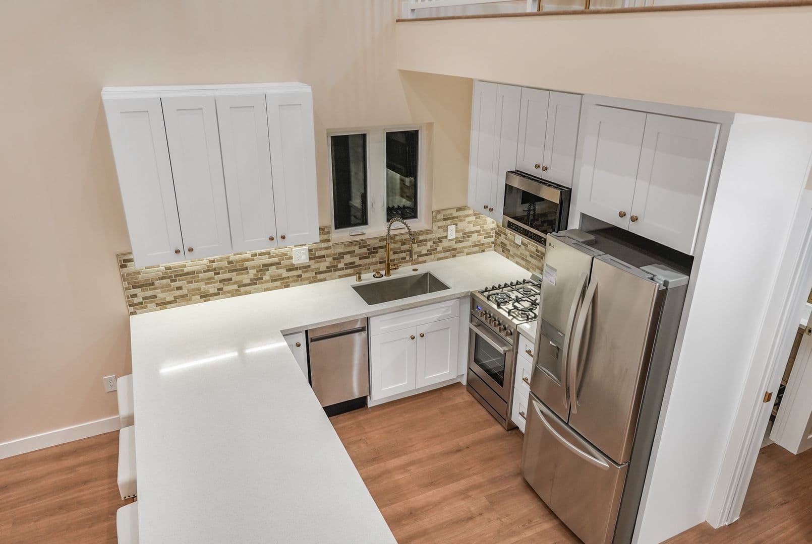 North Hollywood House: 11554 Arminta St