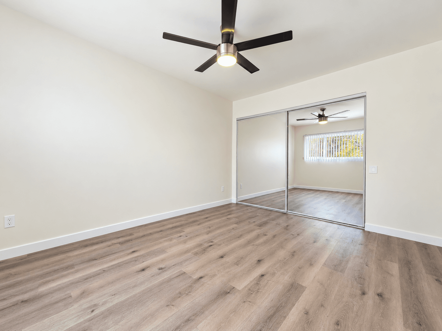 Valley Village Apartment: 5311 Corteen Pl