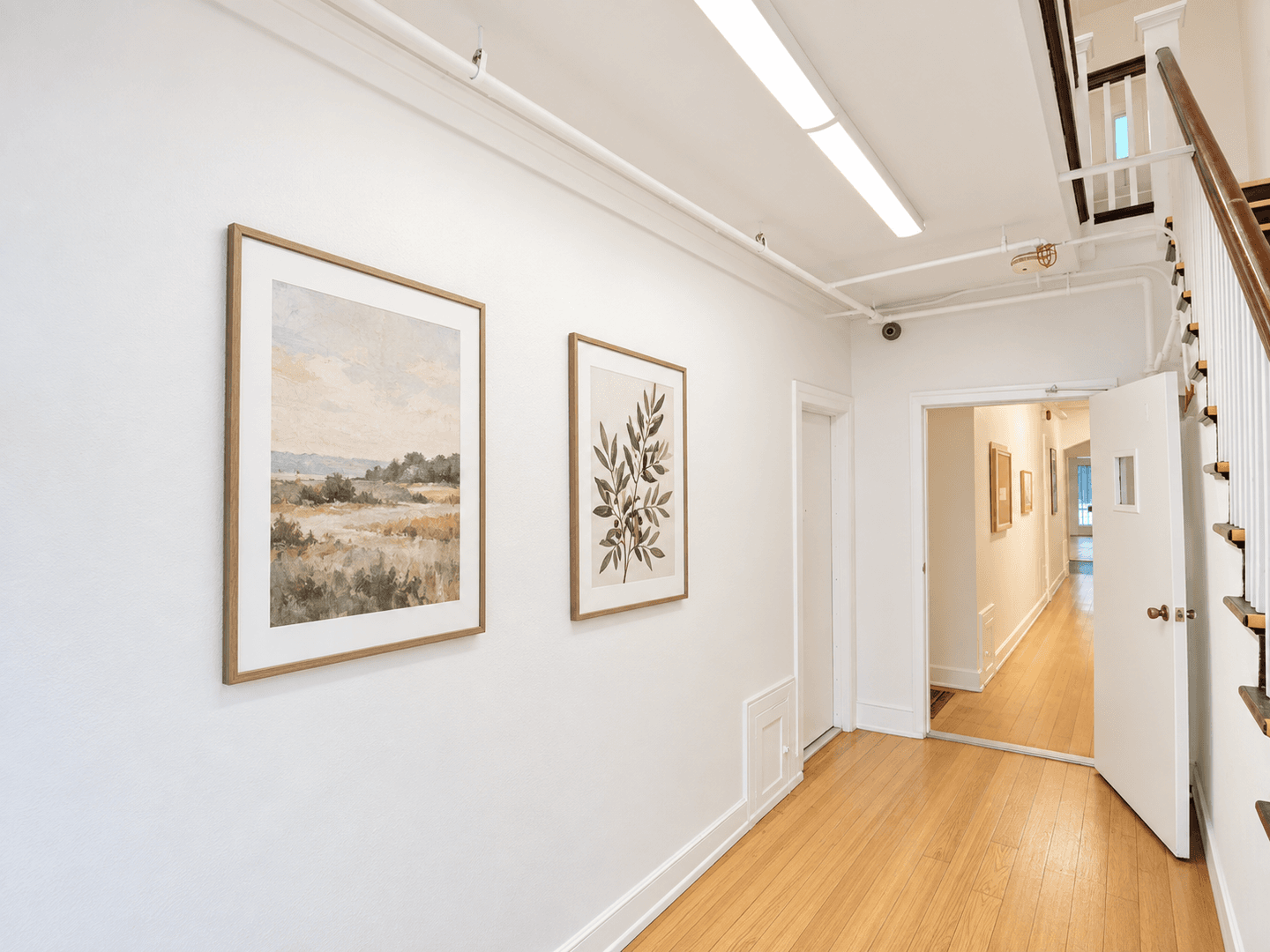 Los Angeles Apartment: 6358 Yucca St