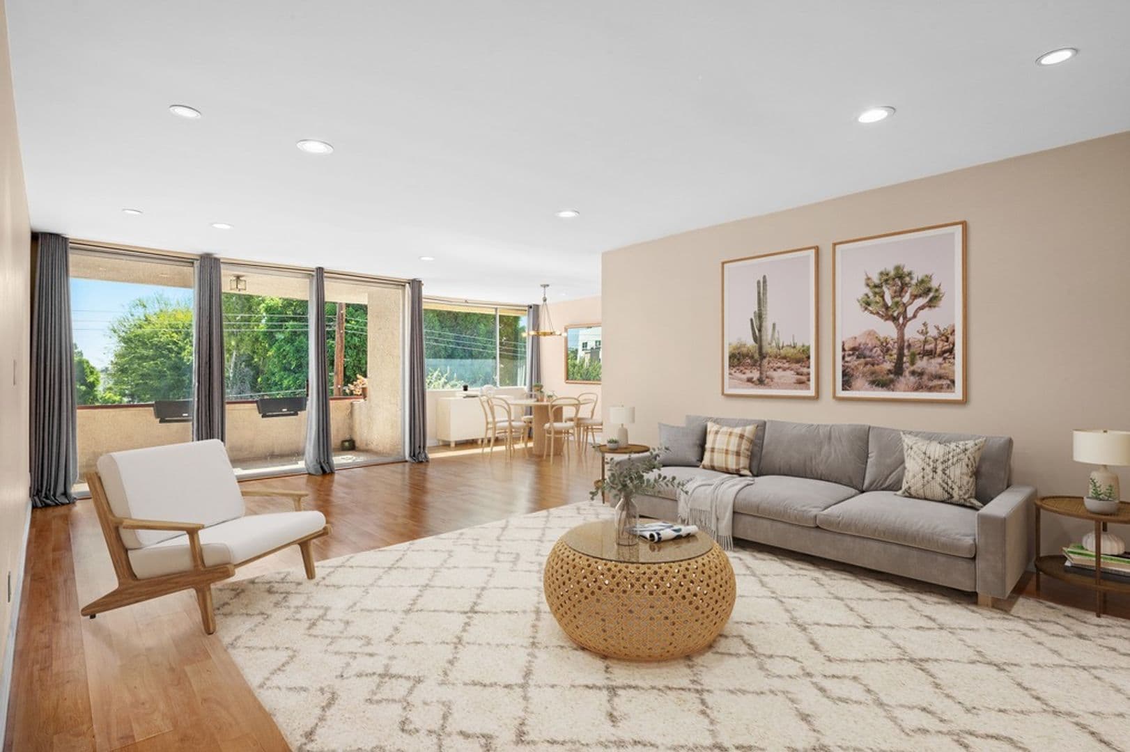 Sherman Oaks Condo: 4487 Colbath Ave., Apt. 301