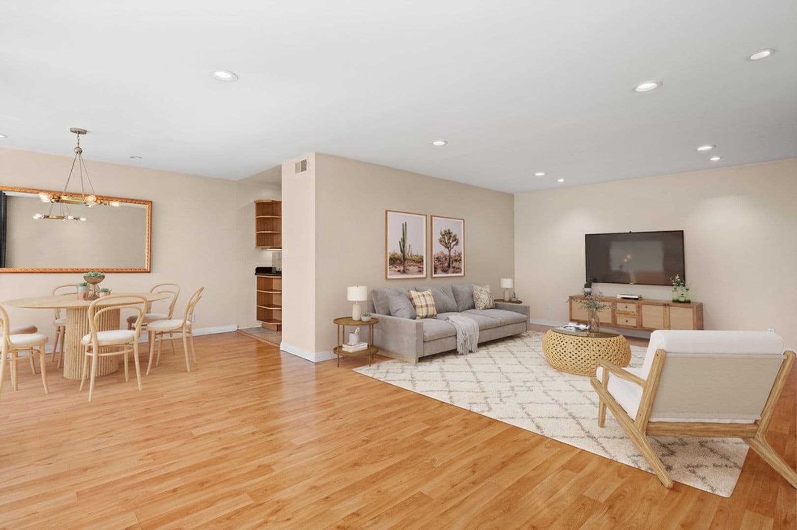 Sherman Oaks Condo: 4487 Colbath Ave., Apt. 301