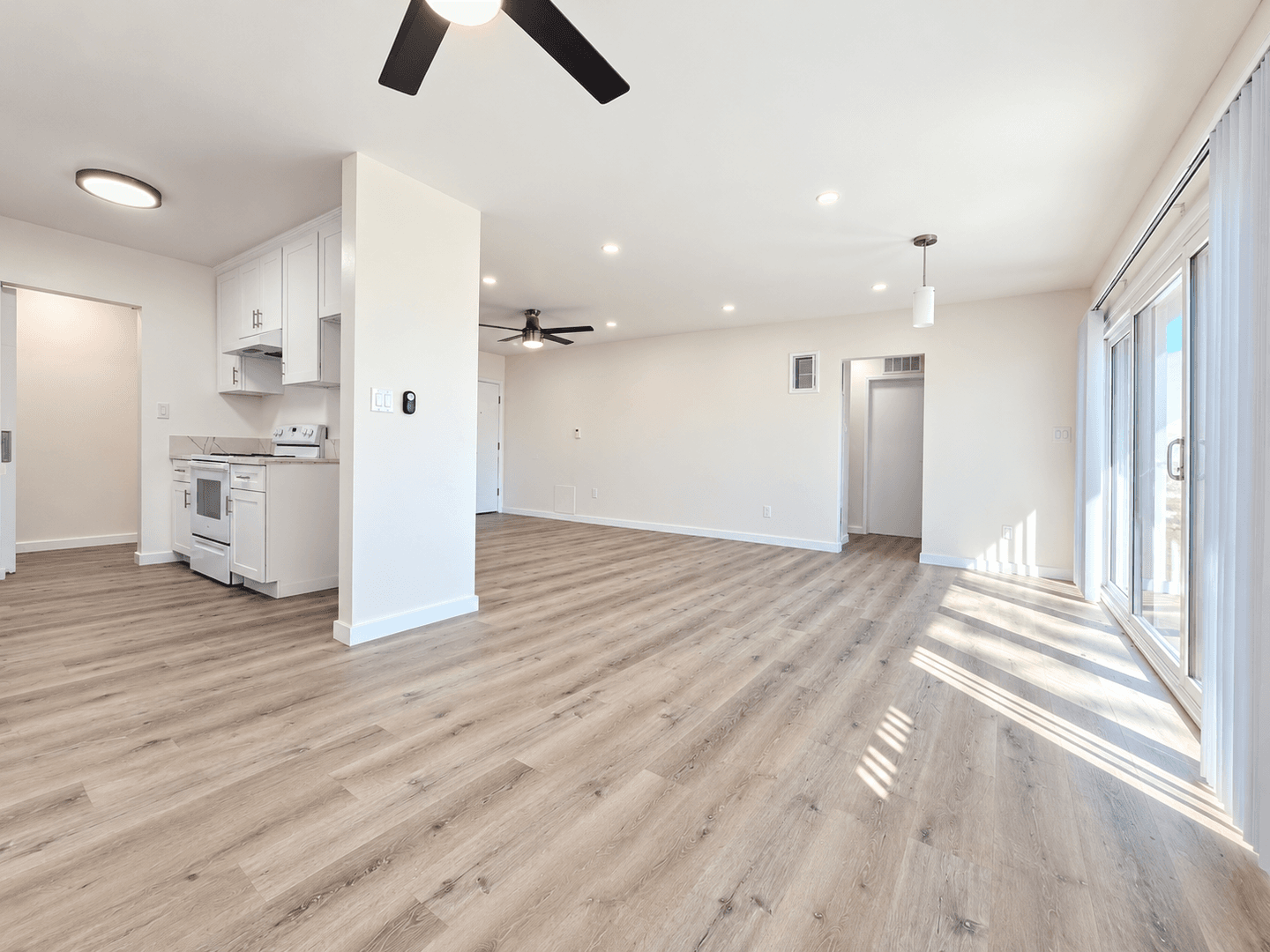 Valley Village Apartment: 5311 Corteen Pl