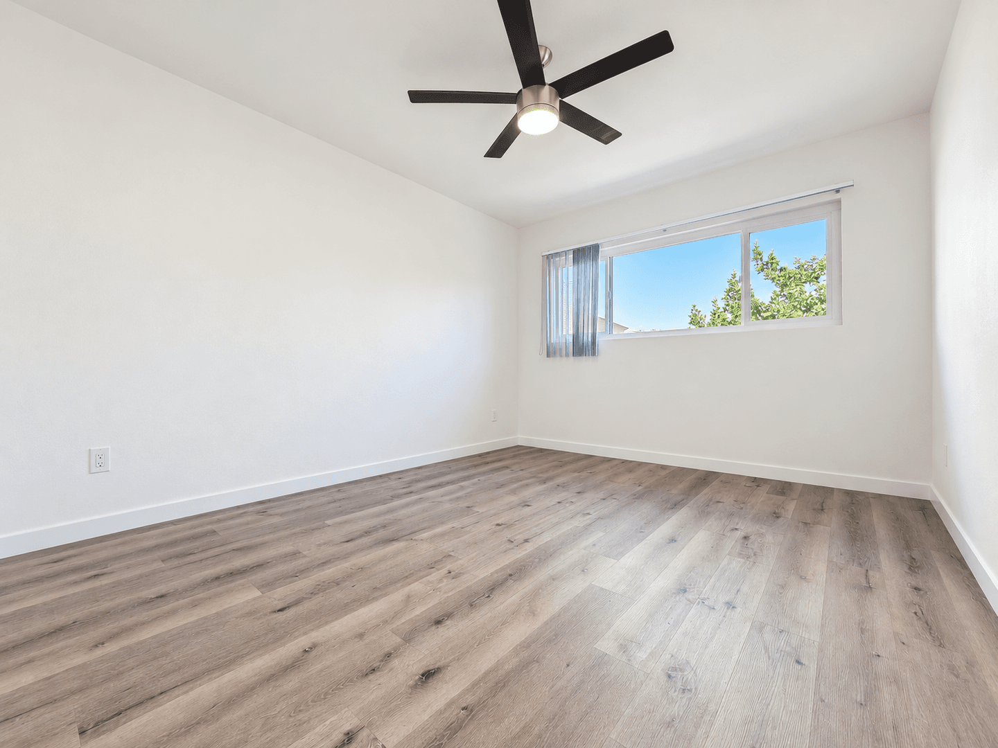 Valley Village Apartment: 5311 Corteen Pl