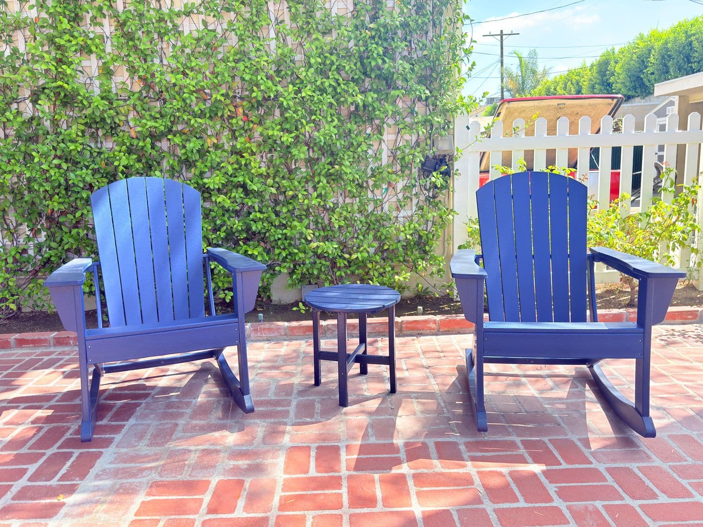 North Hollywood Apartment: 12550-12556 Oxnard St