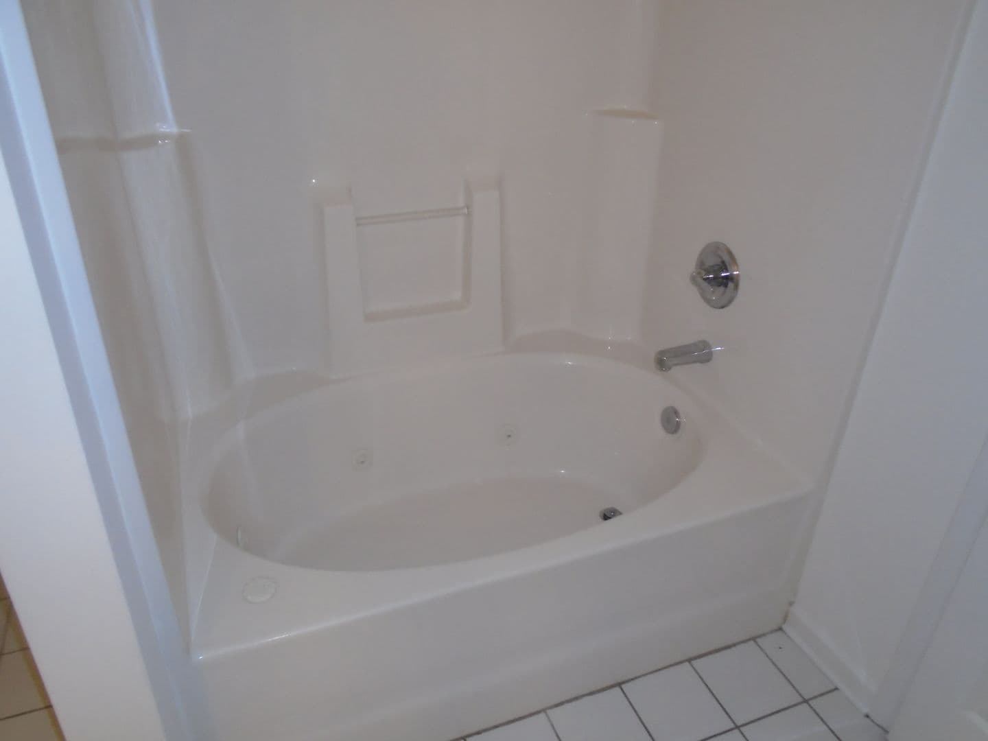 Fayetteville House: 645-103 Brandermill Rd