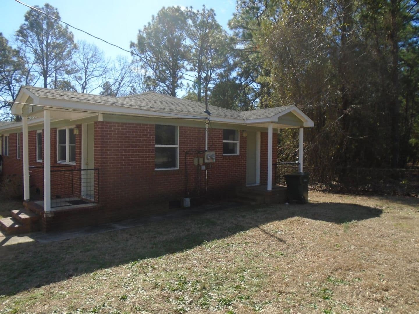 Fayetteville Apartment: 302 Old Shaw Rd.