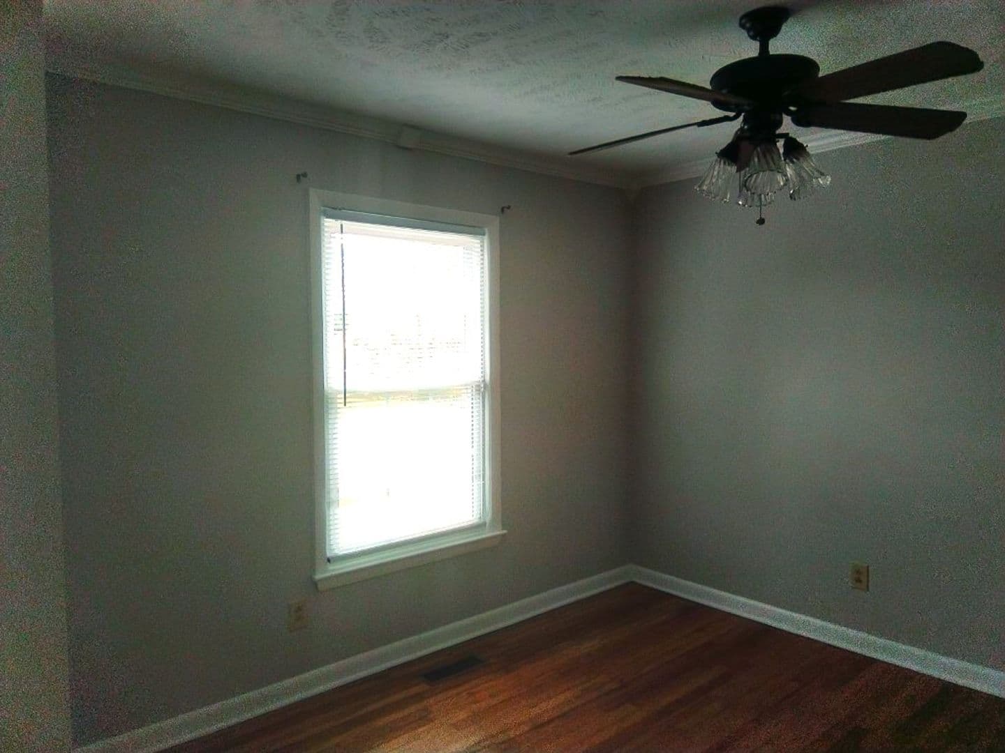 Fayetteville House: 7204 Standish Ct