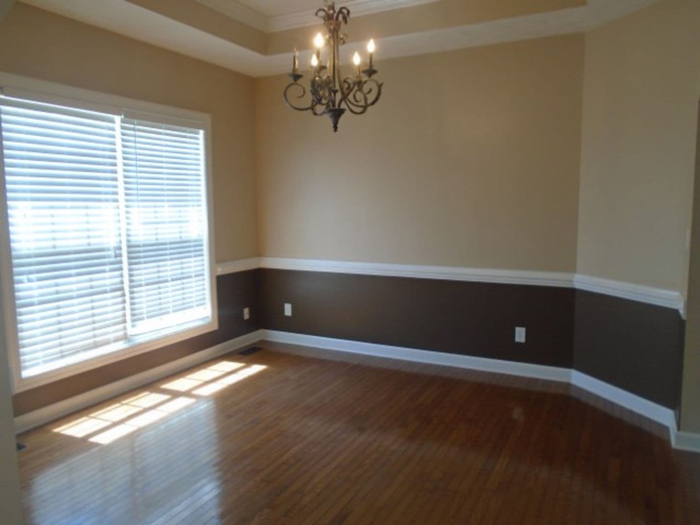 Fayetteville House: 3604 Talus Rd