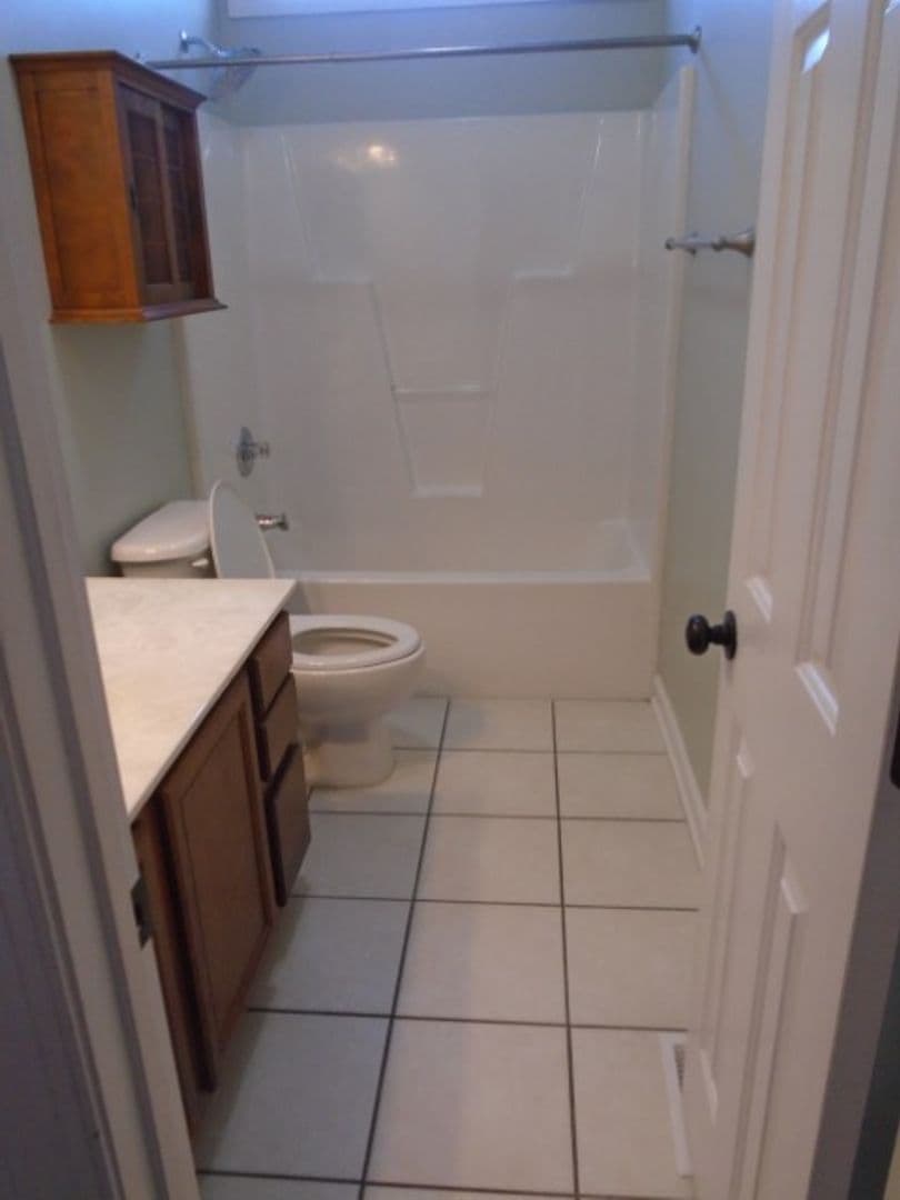 Fayetteville House: 3604 Talus Rd