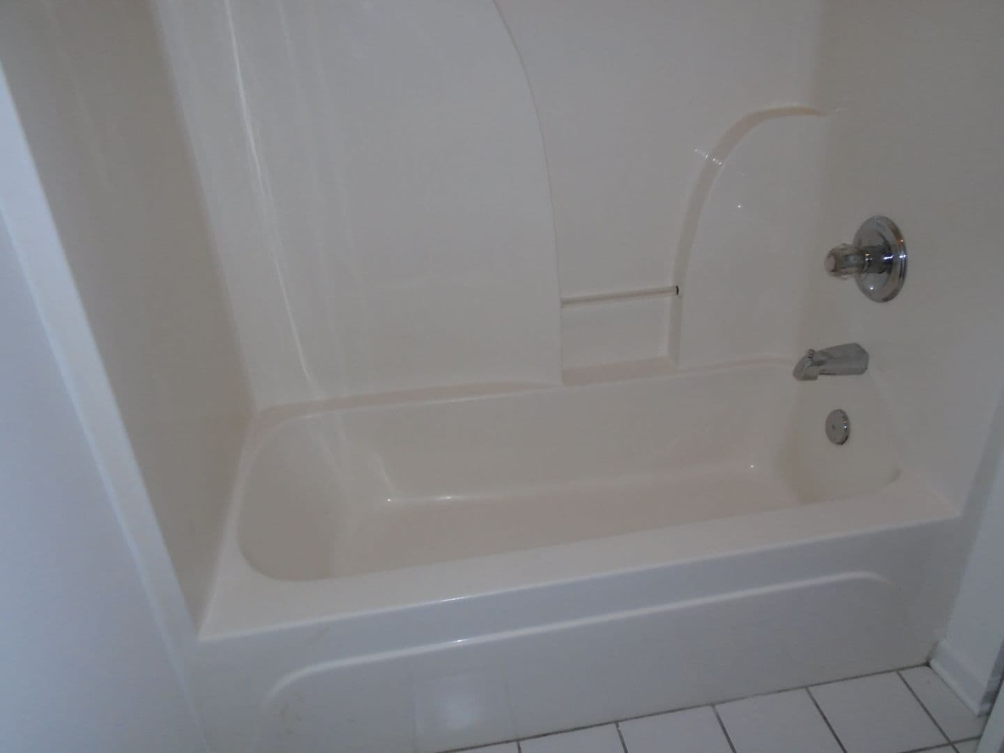 Fayetteville House: 645-103 Brandermill Rd