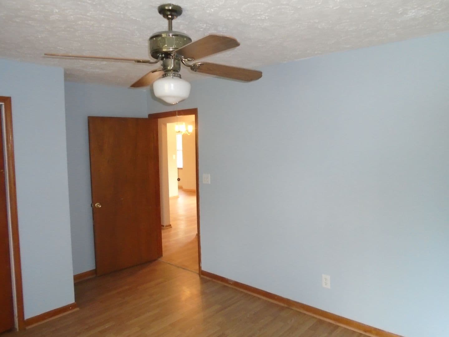 Hope Mills Apartment: 614-B Drypoint Ln.