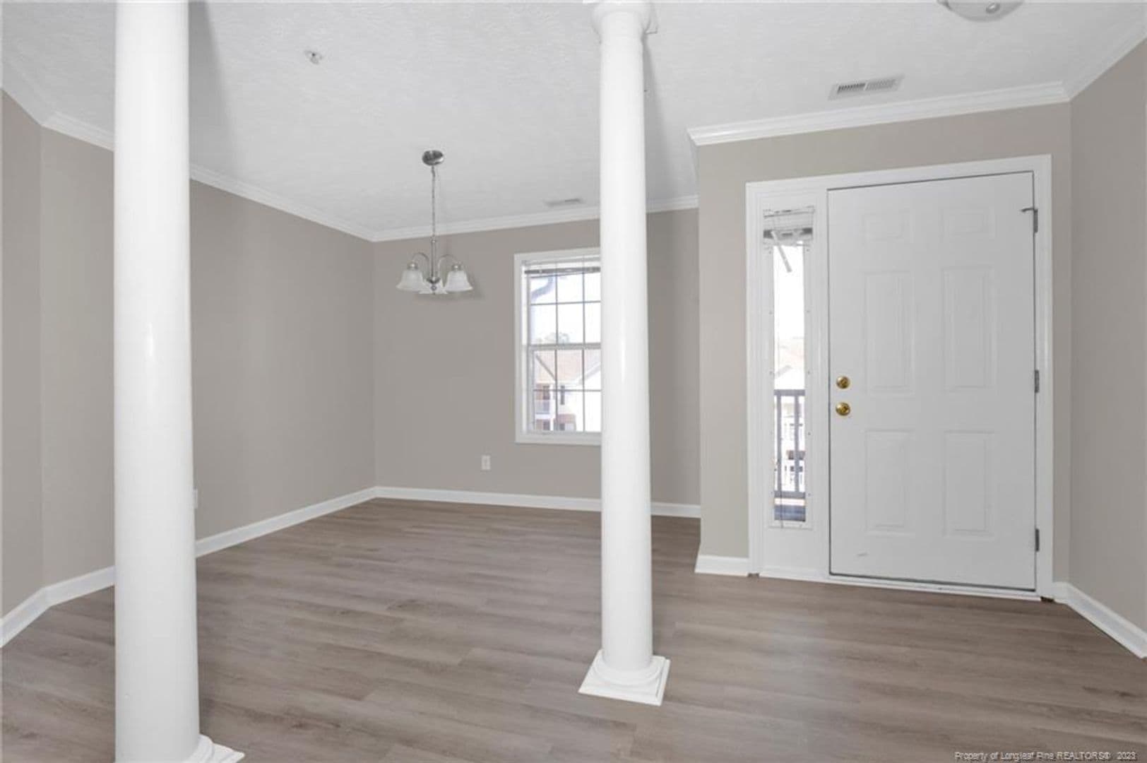 Fayetteville House: 382 Bubble Creek Court # 10