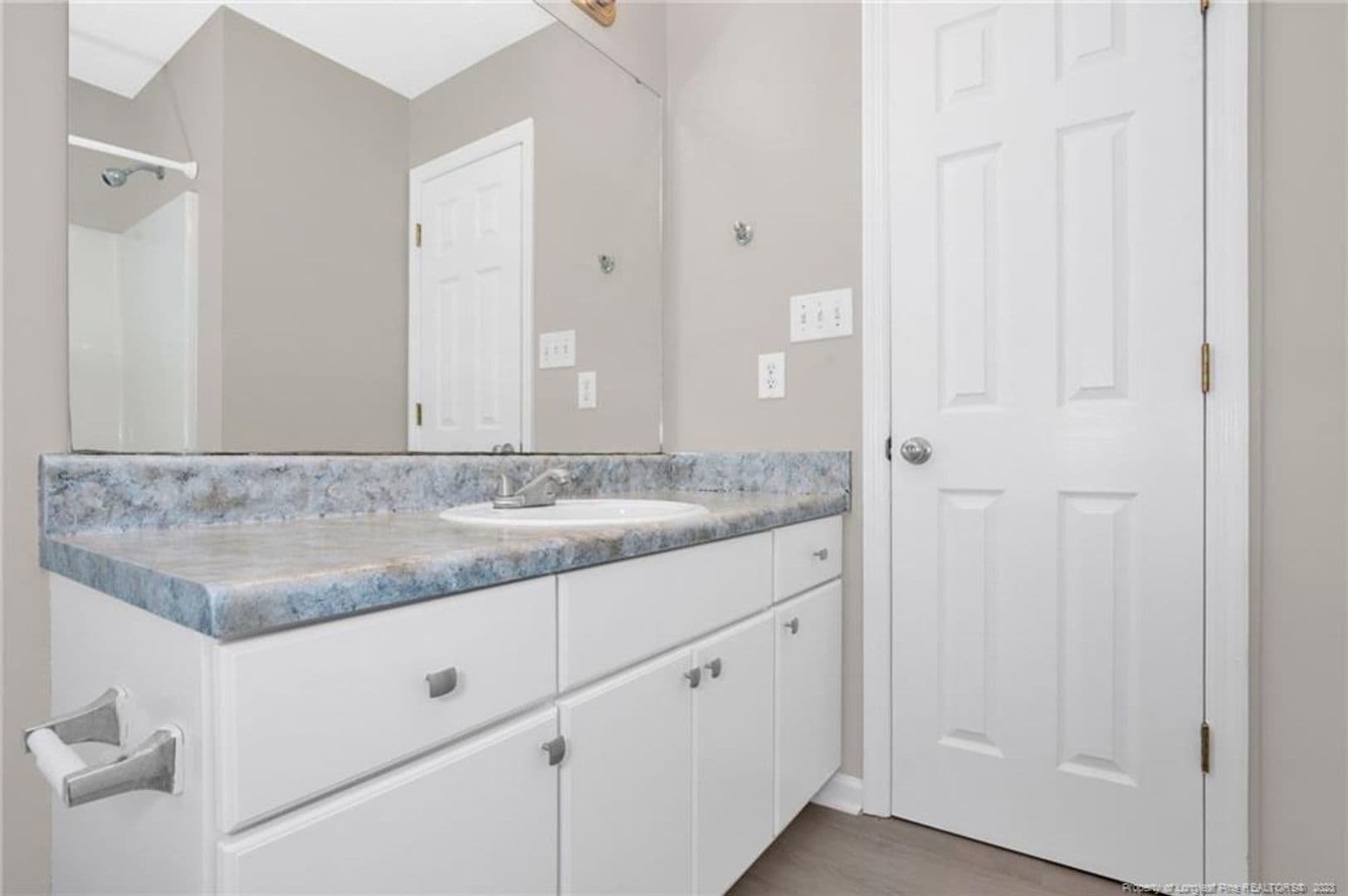 Fayetteville House: 382 Bubble Creek Court # 10