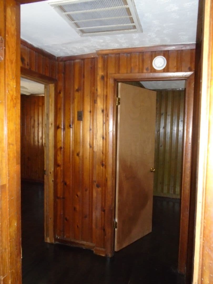 Fayetteville Apartment: 302 Old Shaw Rd.