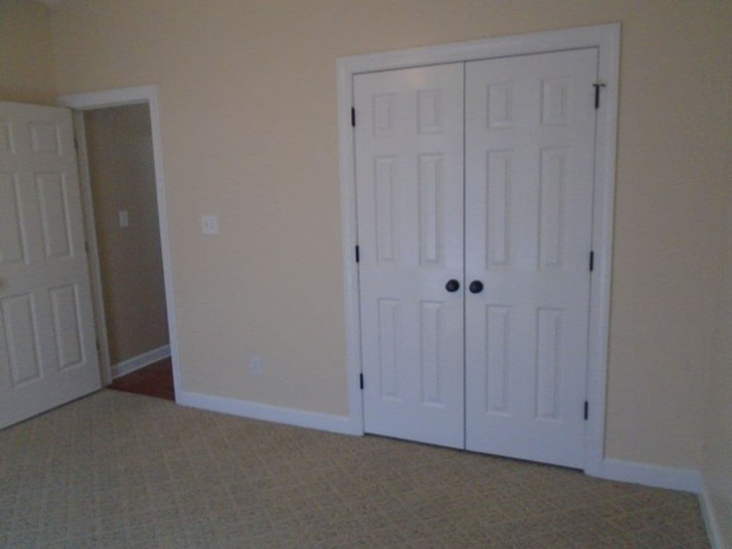 Fayetteville House: 3604 Talus Rd