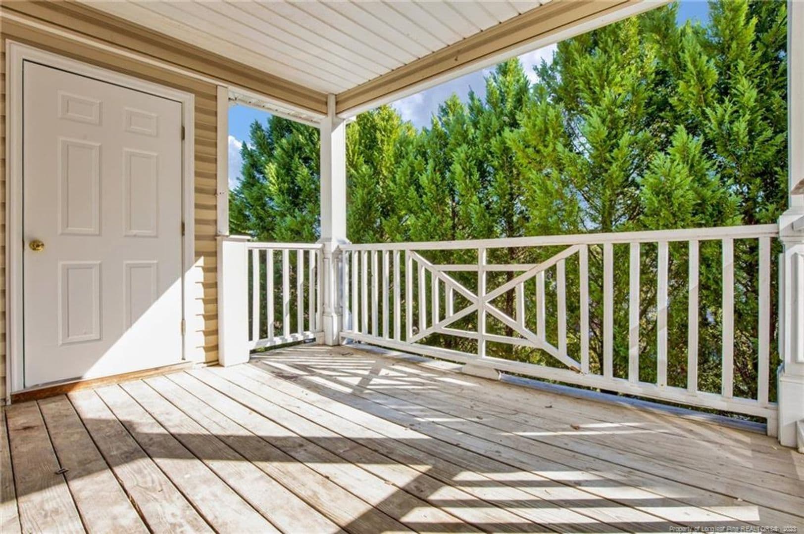 Fayetteville House: 382 Bubble Creek Court # 10