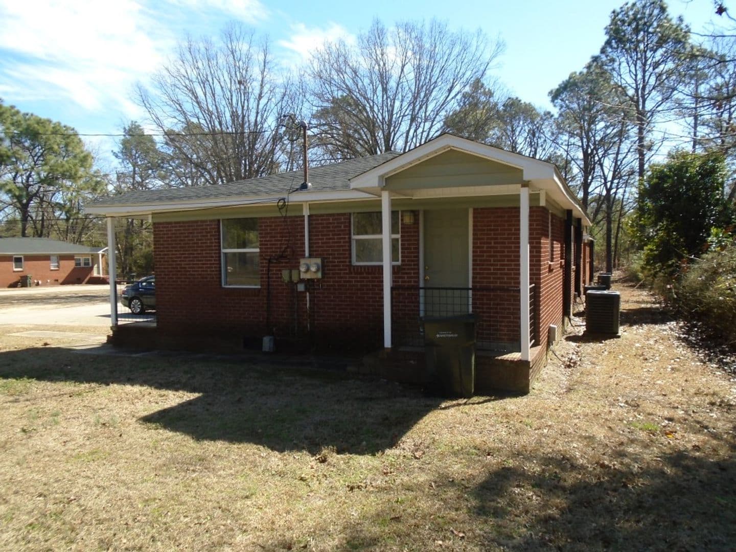 Fayetteville Apartment: 302 Old Shaw Rd.