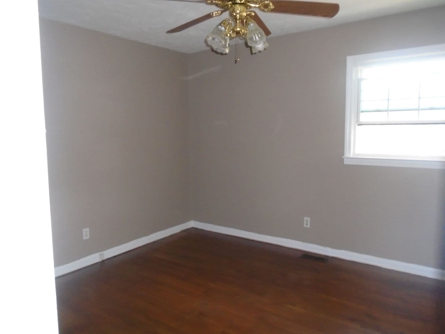 Hope Mills Apartment: 611-1 Drypoint Ln.
