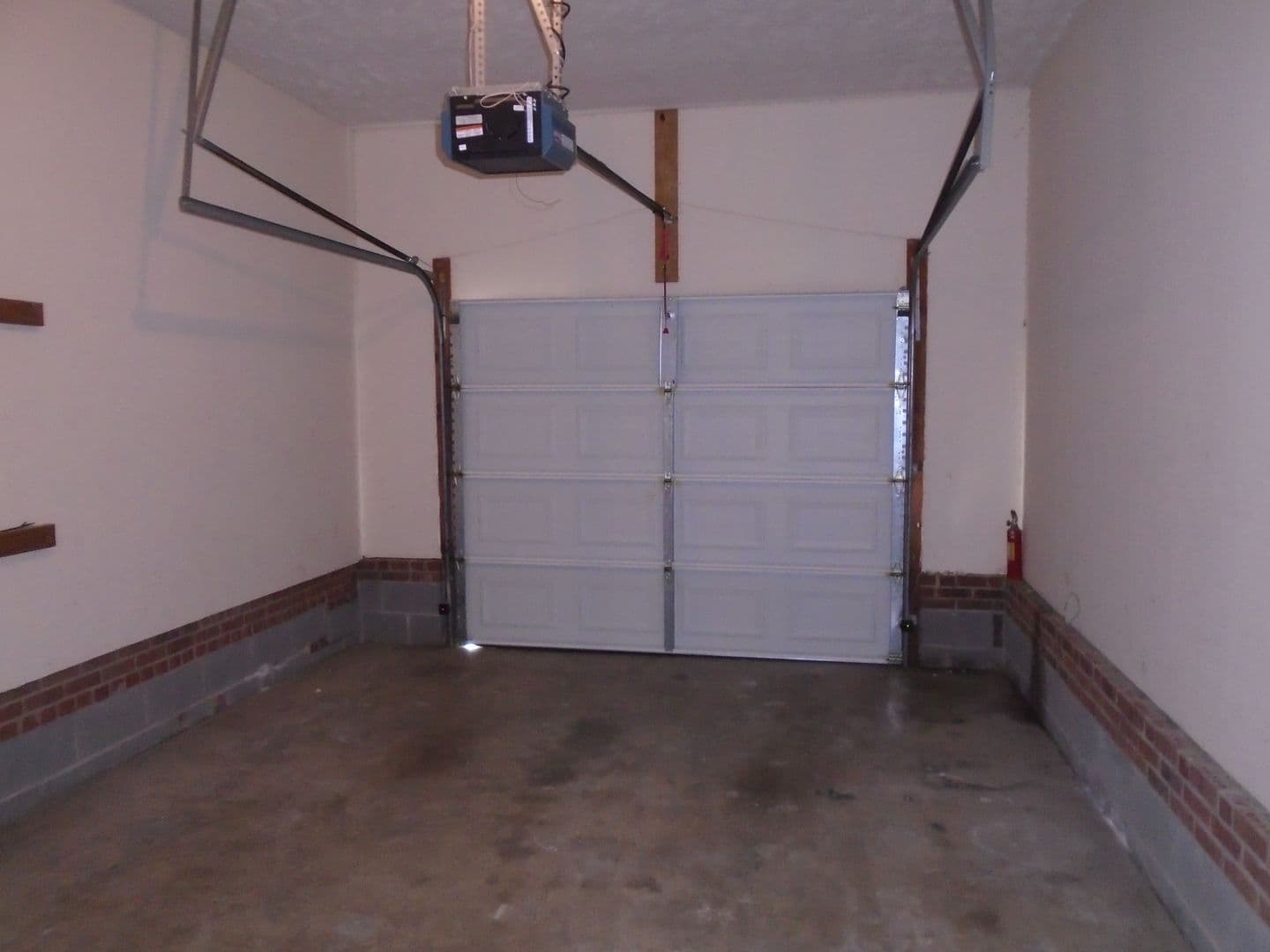 Fayetteville House: 921 Glen Reilly Dr.
