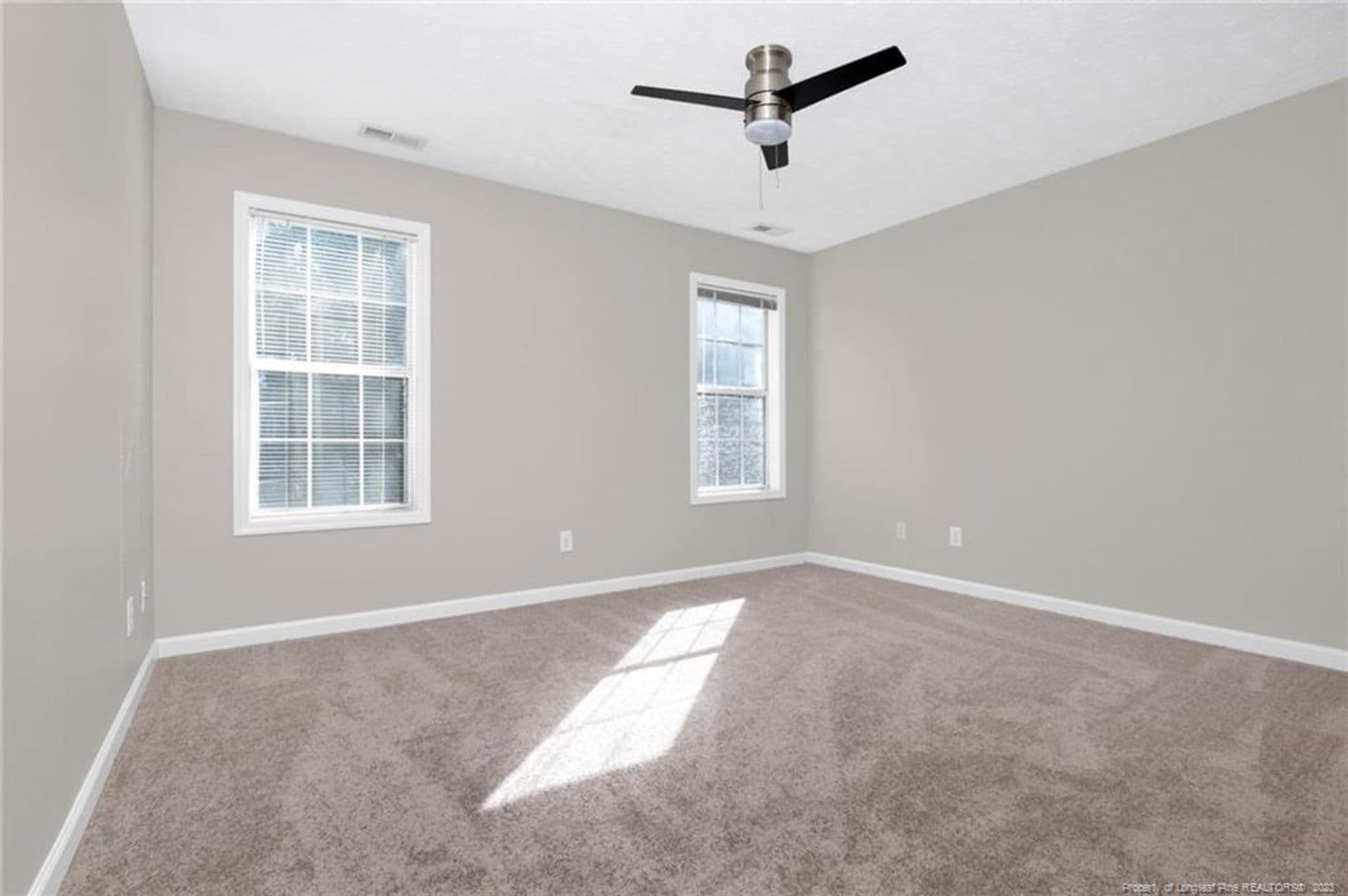 Fayetteville House: 382 Bubble Creek Court # 10