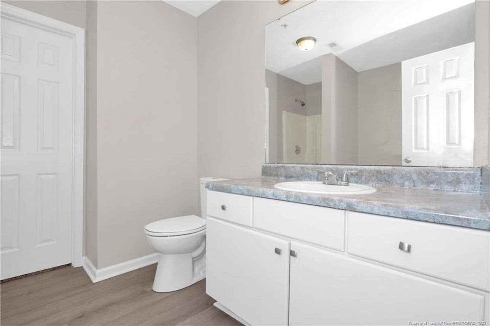 Fayetteville House: 382 Bubble Creek Court # 10