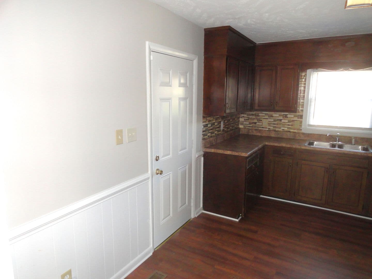 Fayetteville House: 7204 Standish Ct