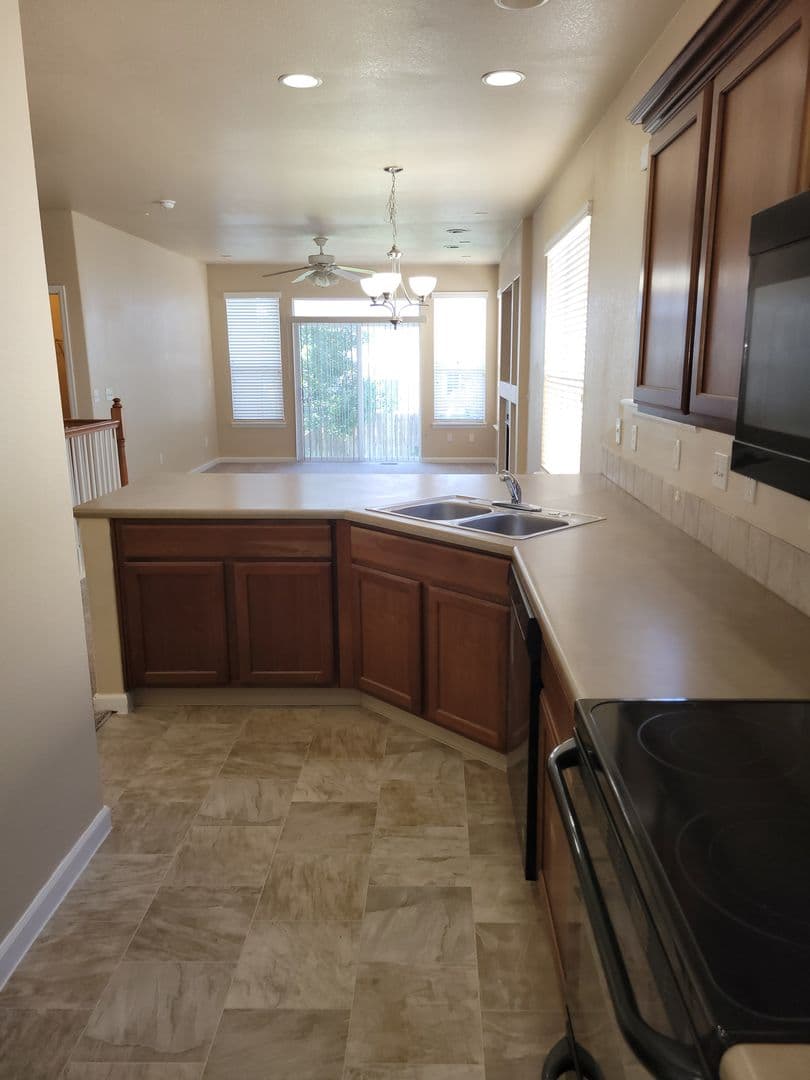 Colorado Springs House: 7747 Mountain Laurel Drive