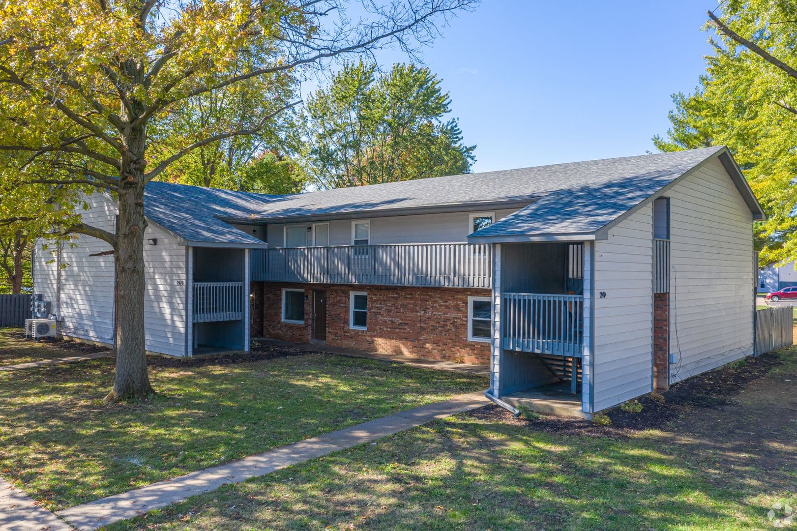 Springfield Apartment: 2473 Ladley Court