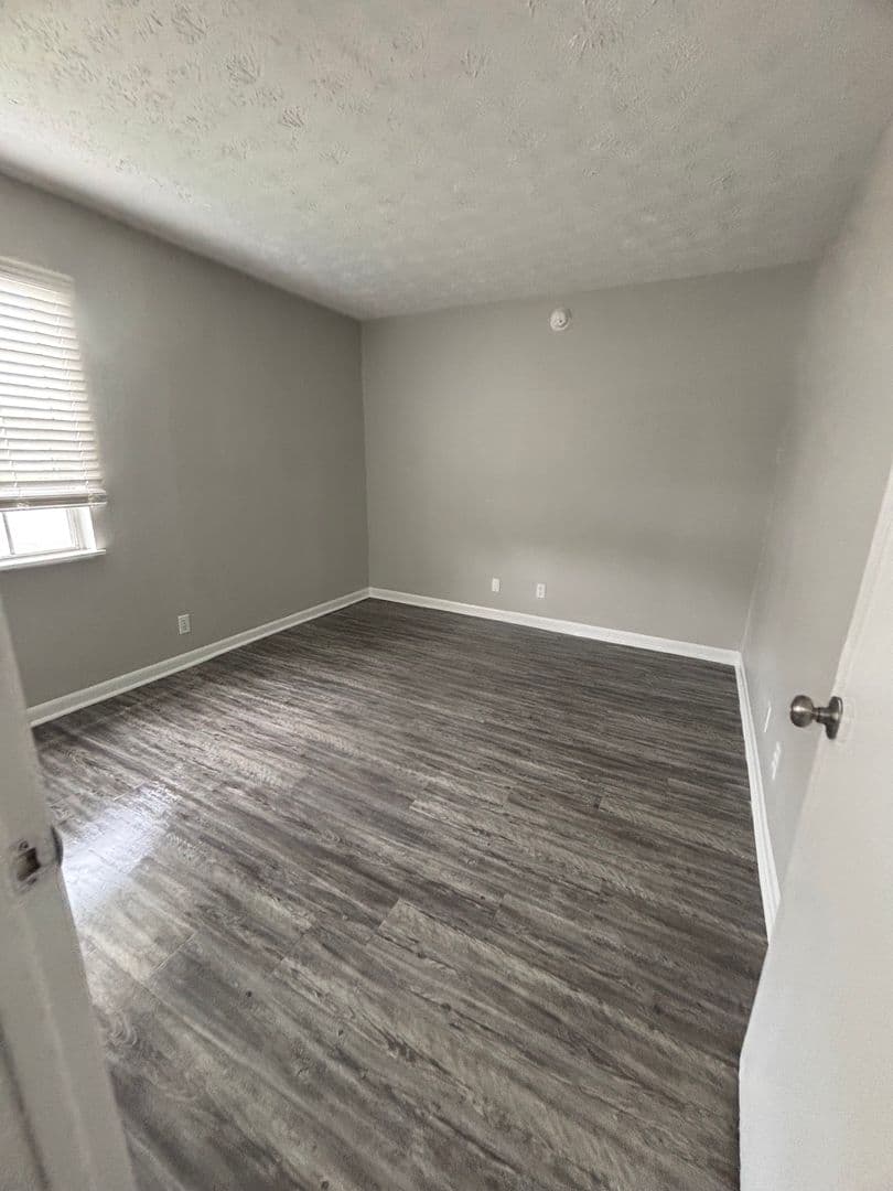 Albany Apartment: 2415 Dawson Rd