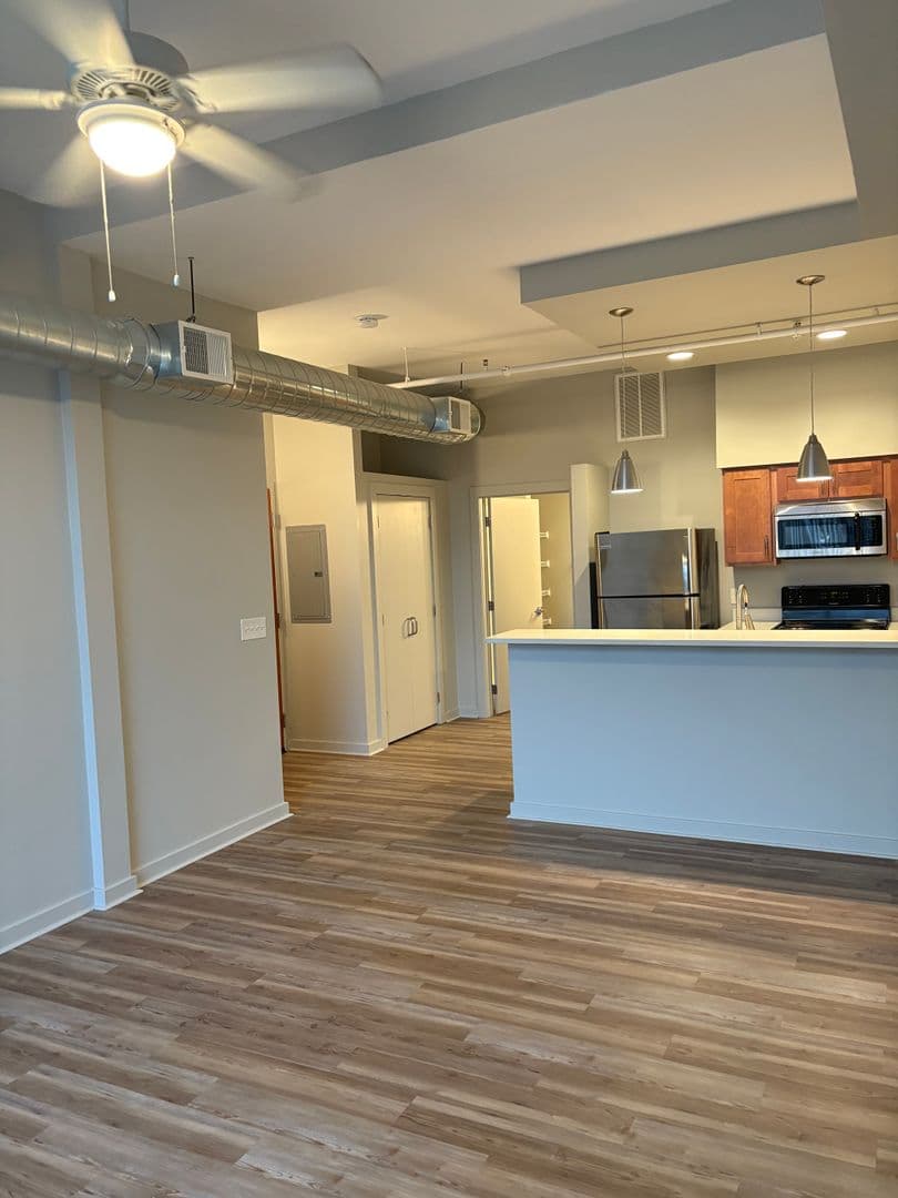 Cleveland Apartment: 2828 Euclid Avenue