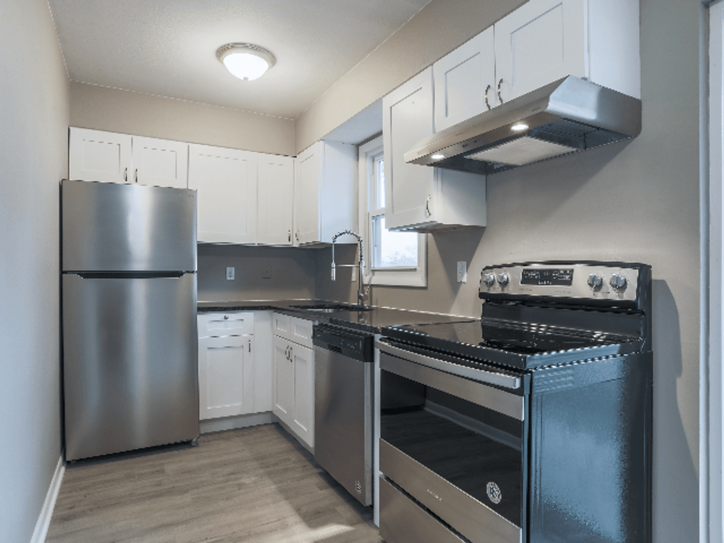 Springfield Apartment: 2473 Ladley Court