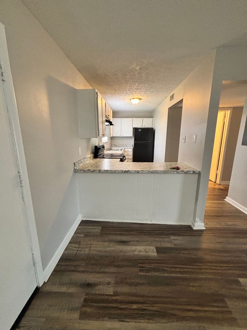 Albany Apartment: 2415 Dawson Rd