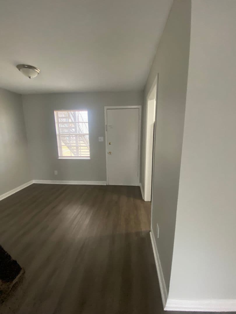 Albany Apartment: 2415 Dawson Rd