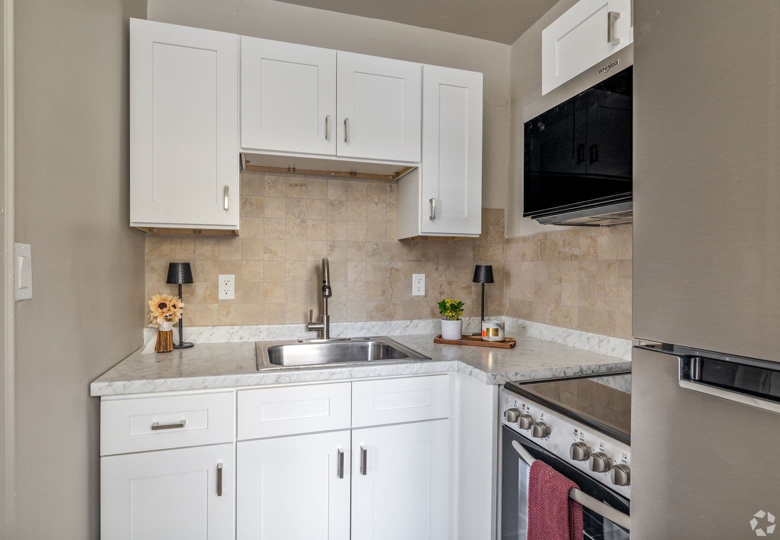 Canton Apartment: 1312 Cleveland Ave. NW