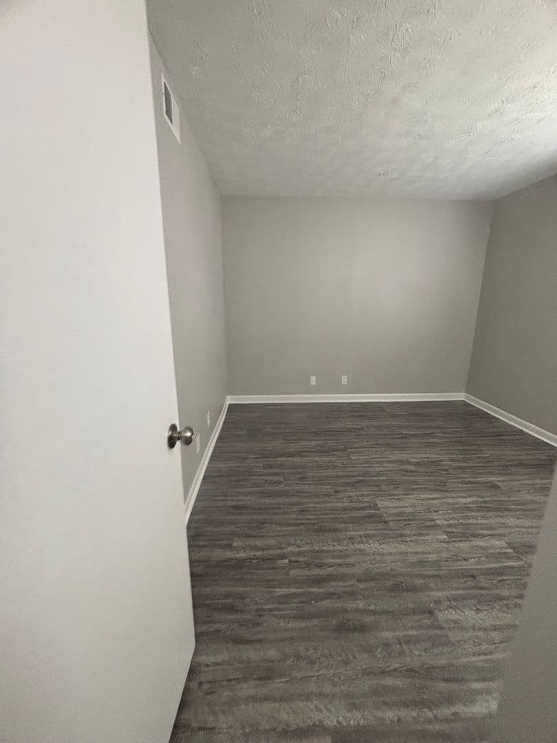 Albany Apartment: 2415 Dawson Rd
