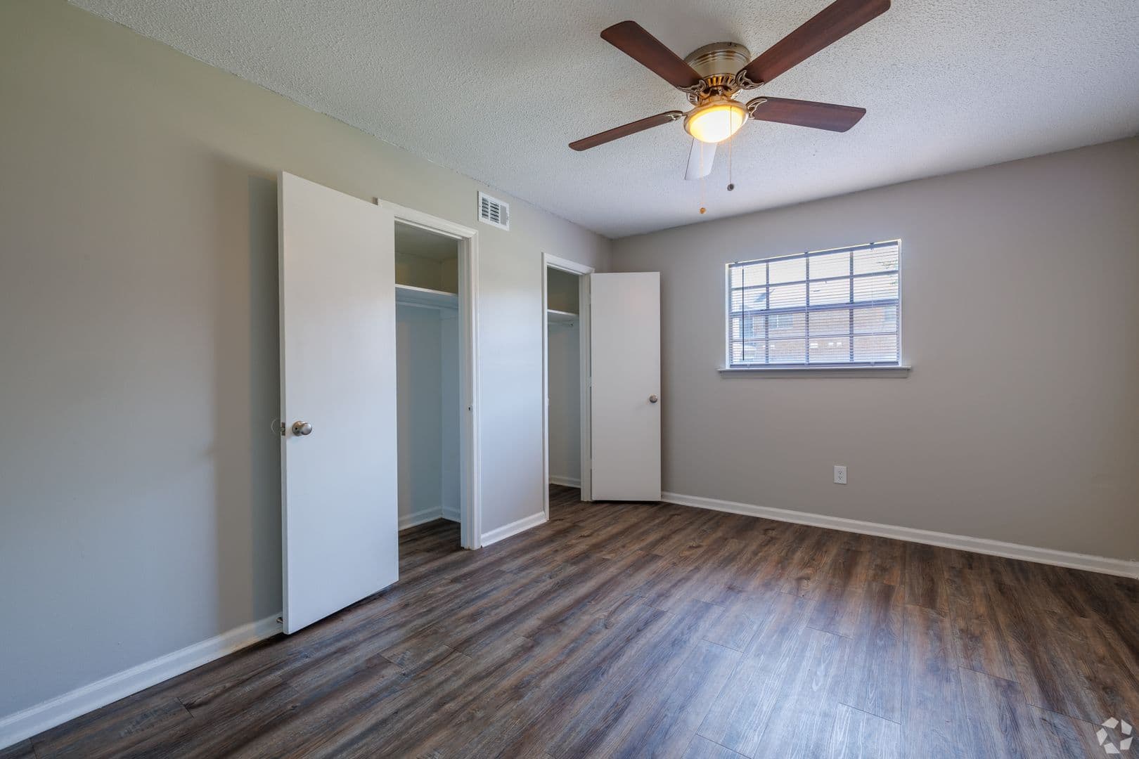 Albany Apartment: 2337 Sharon Drive