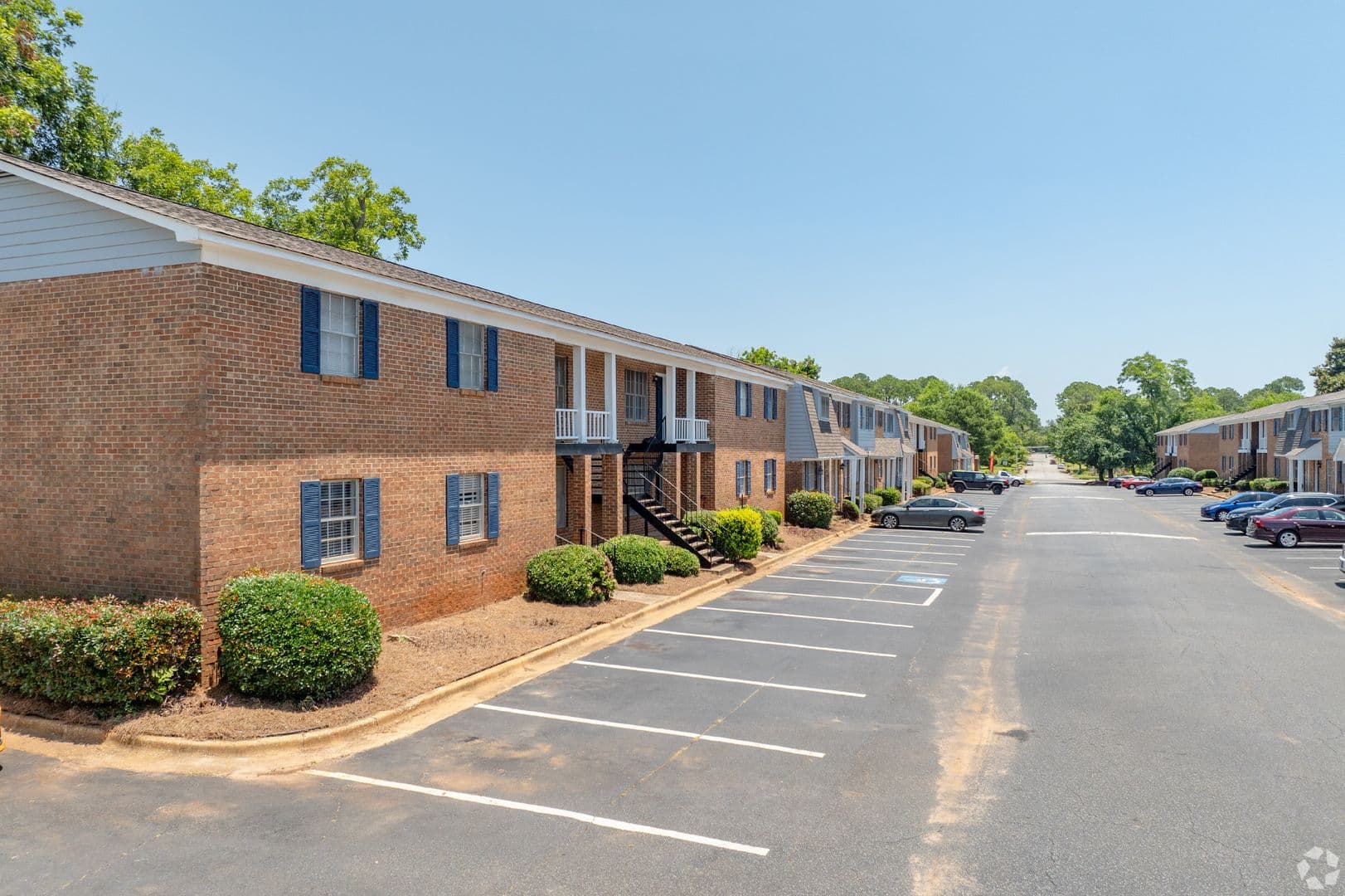 Albany Apartment: 2337 Sharon Drive