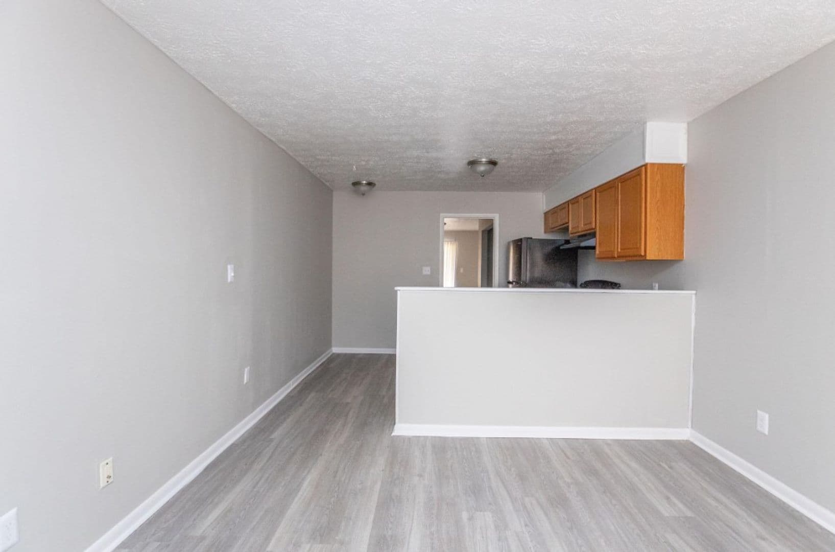 Warner Robins Apartment: 135 Ignico Drive
