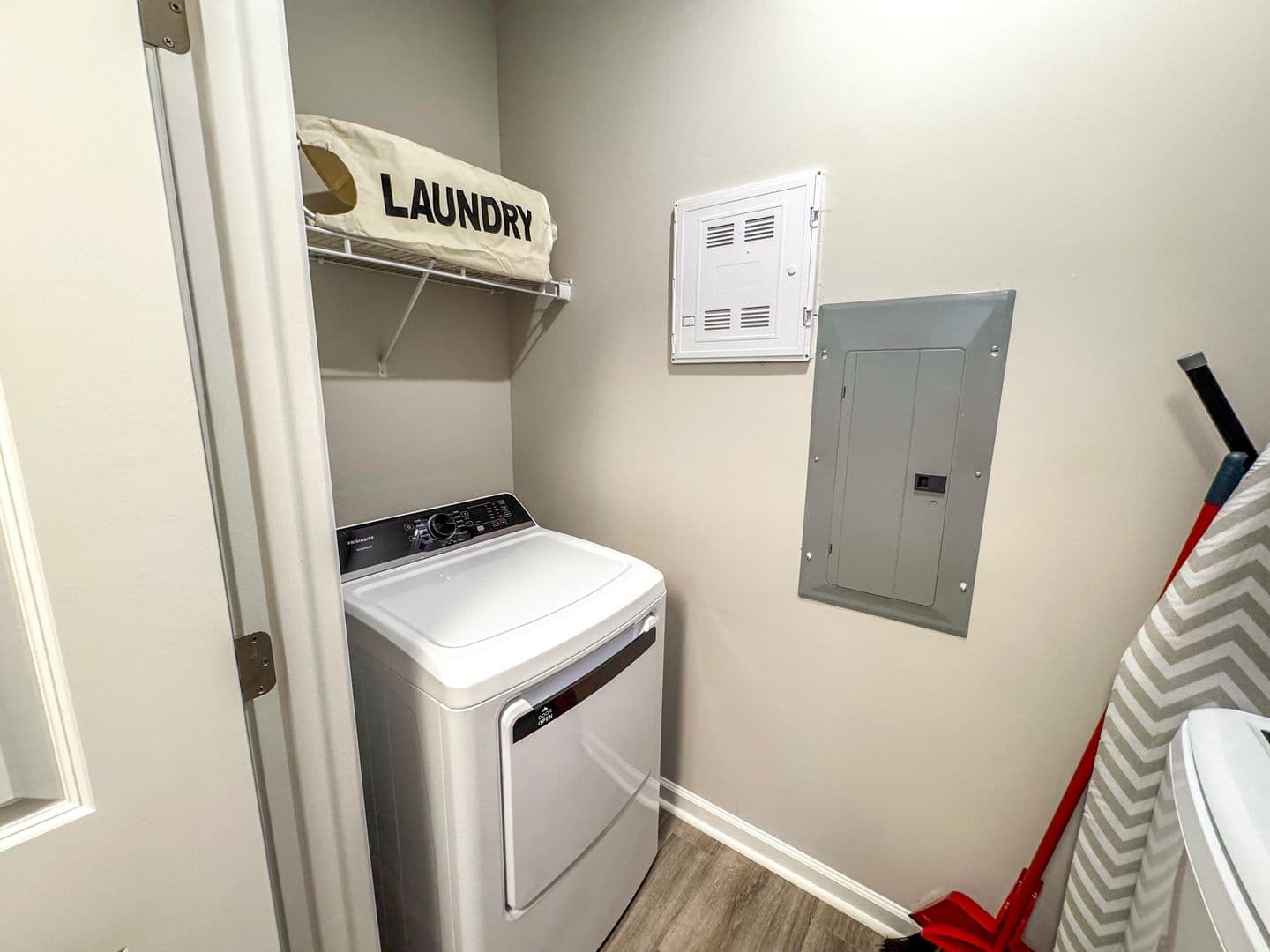 Beaufort Apartment: 2305 Pine Court S.