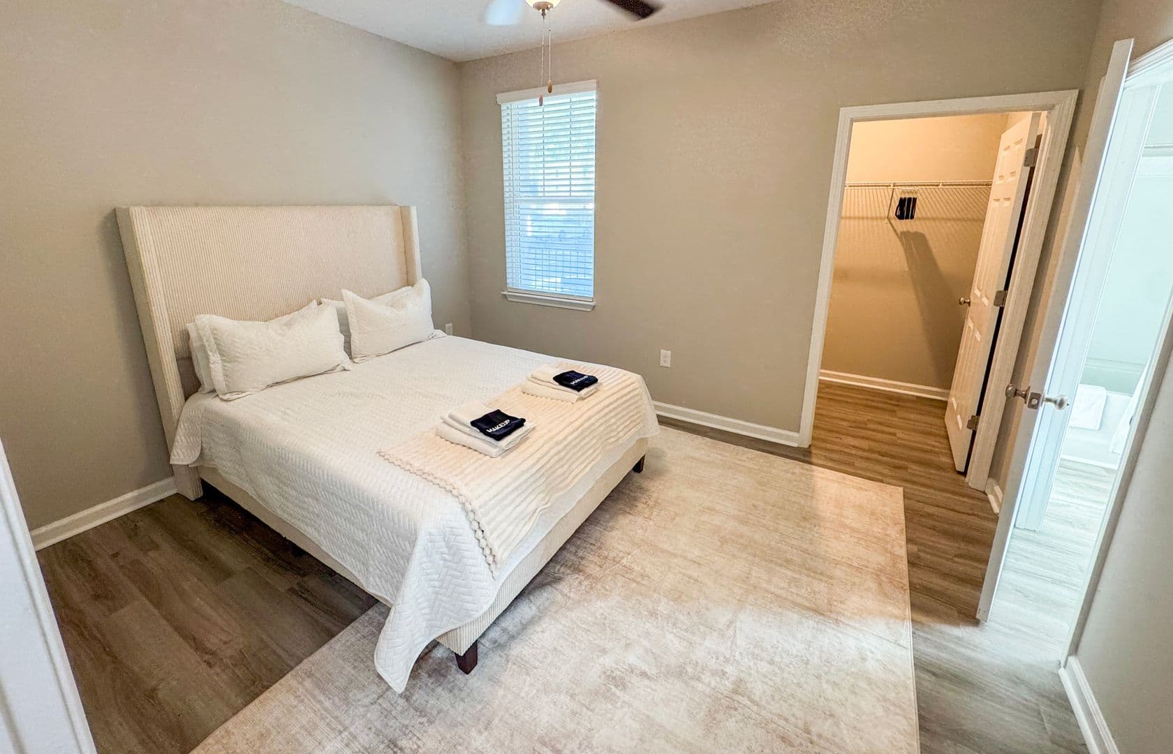 Beaufort Apartment: 2305 Pine Court S.