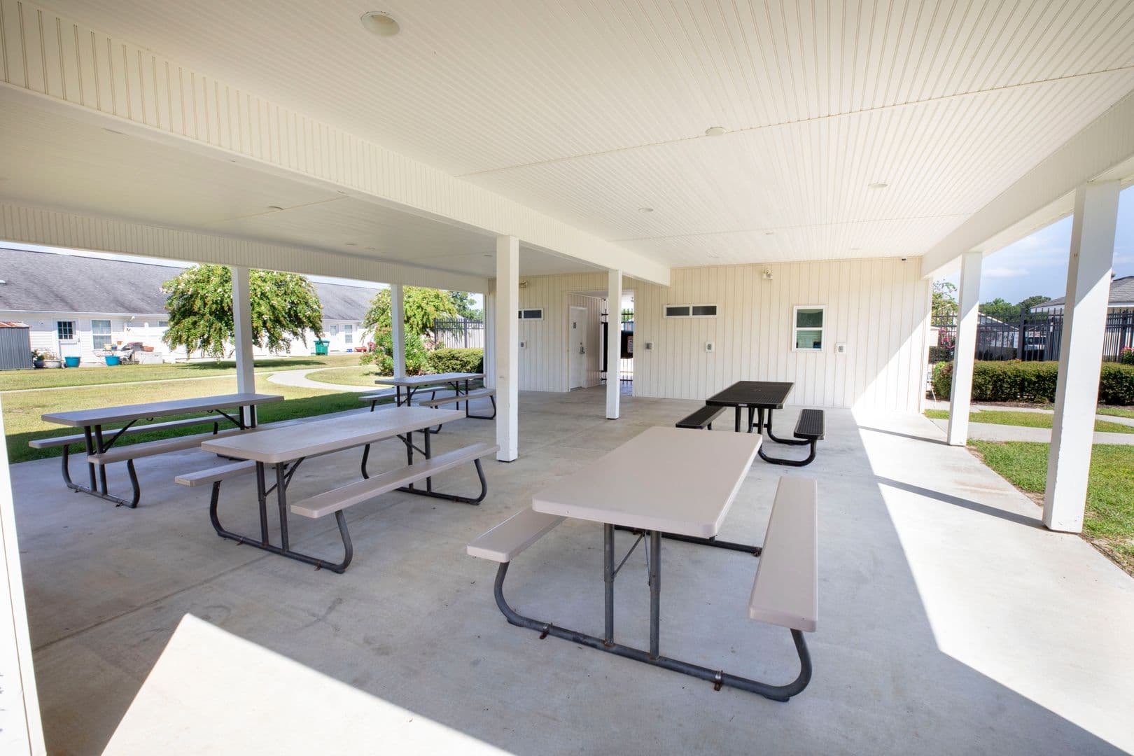 Rincon Townhome: 302 Parade Court