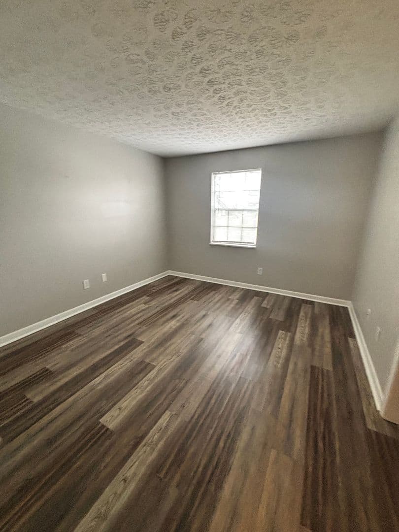 Albany Apartment: 2415 Dawson Rd