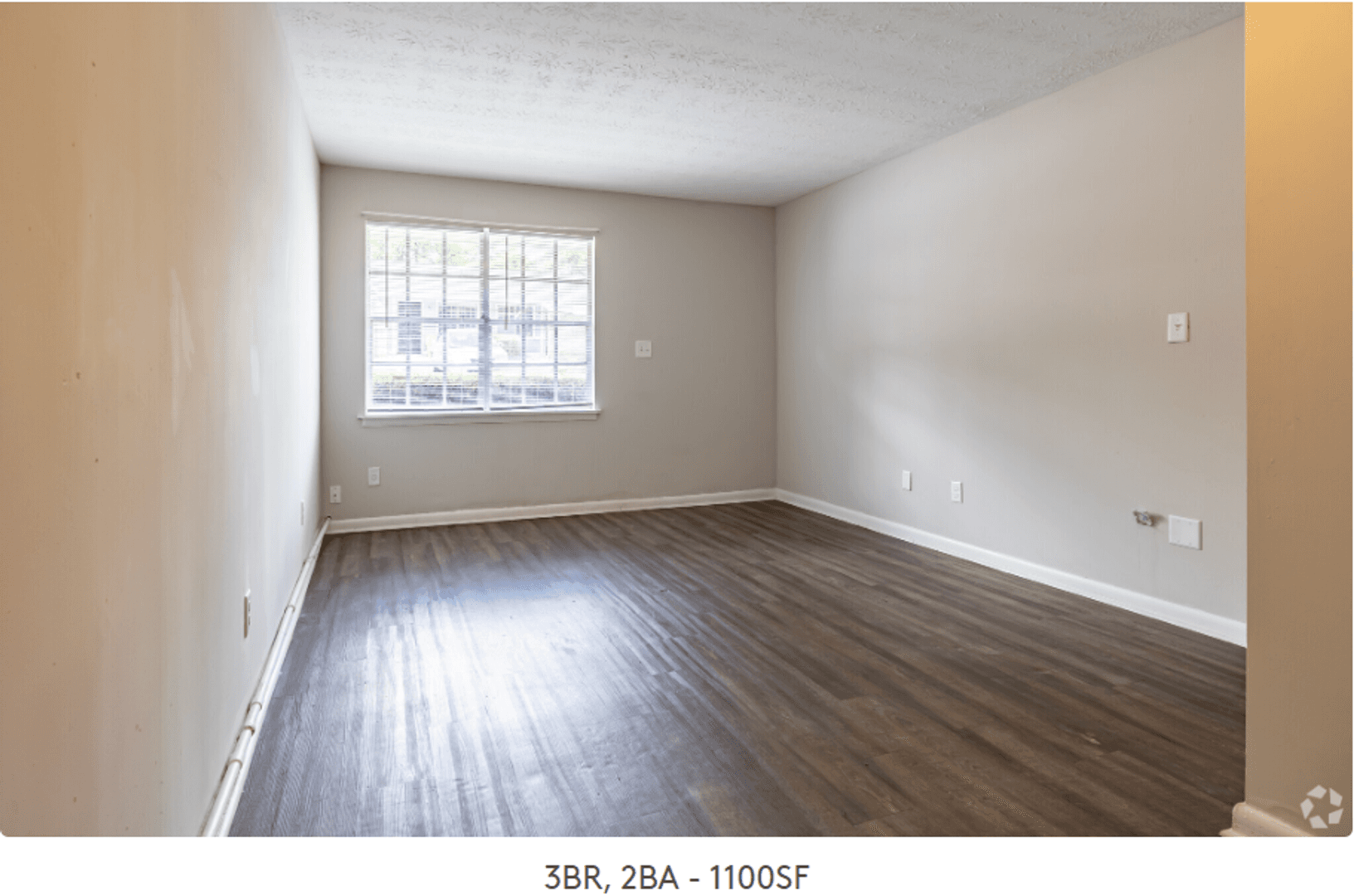 Warner Robins Apartment: 135 Ignico Drive