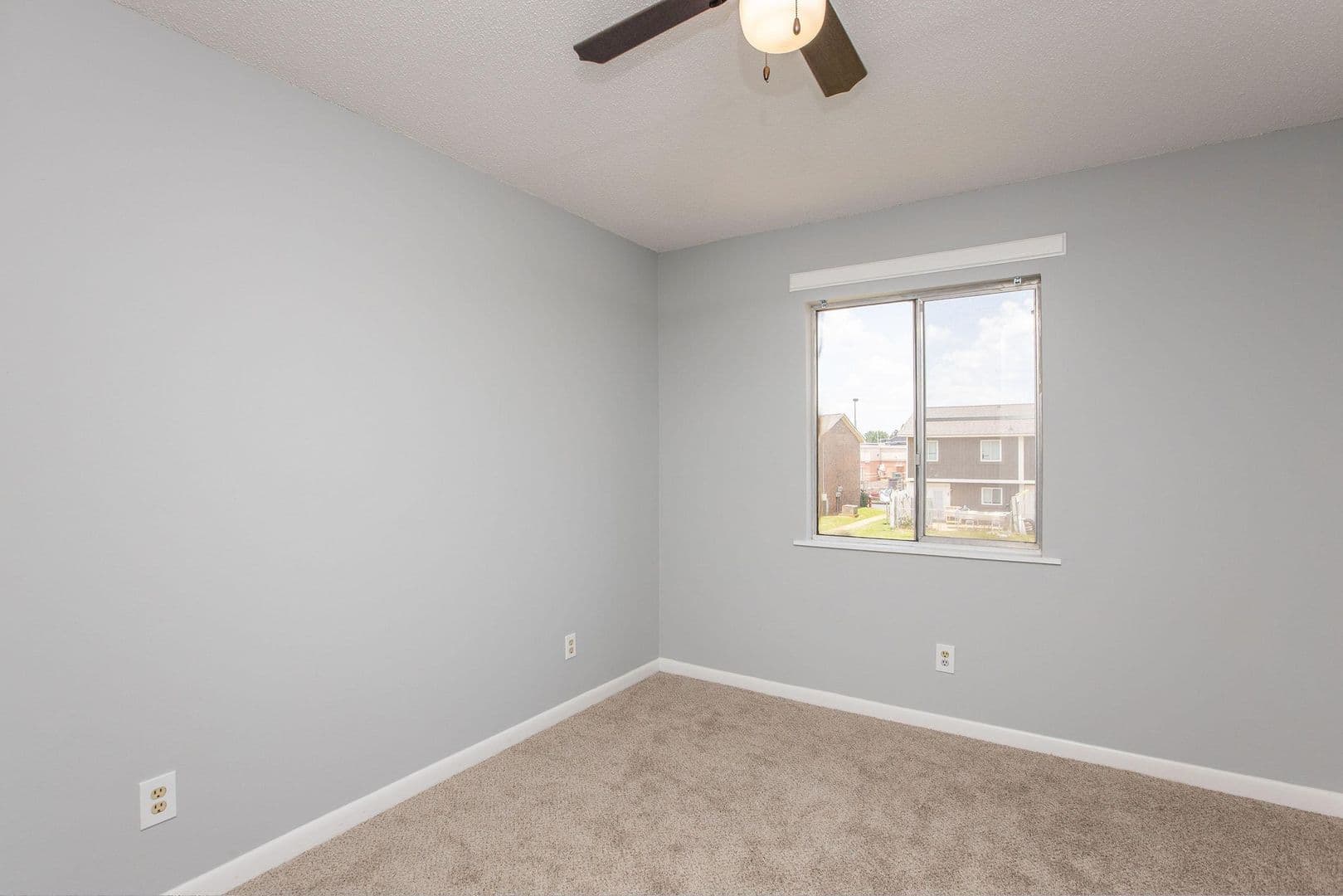 Albany Apartment: 2507 Nottingham Way
