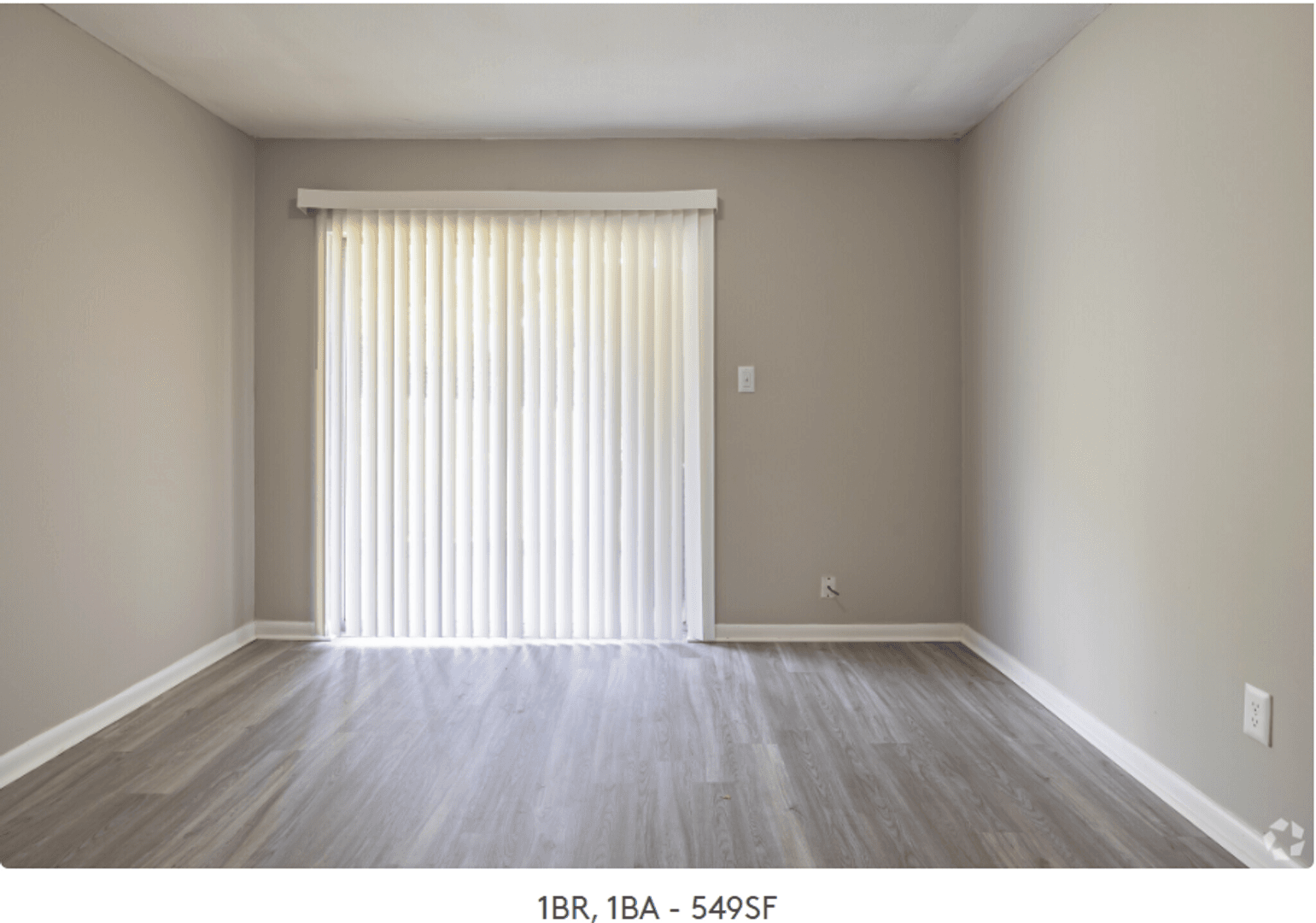 Warner Robins Apartment: 135 Ignico Drive