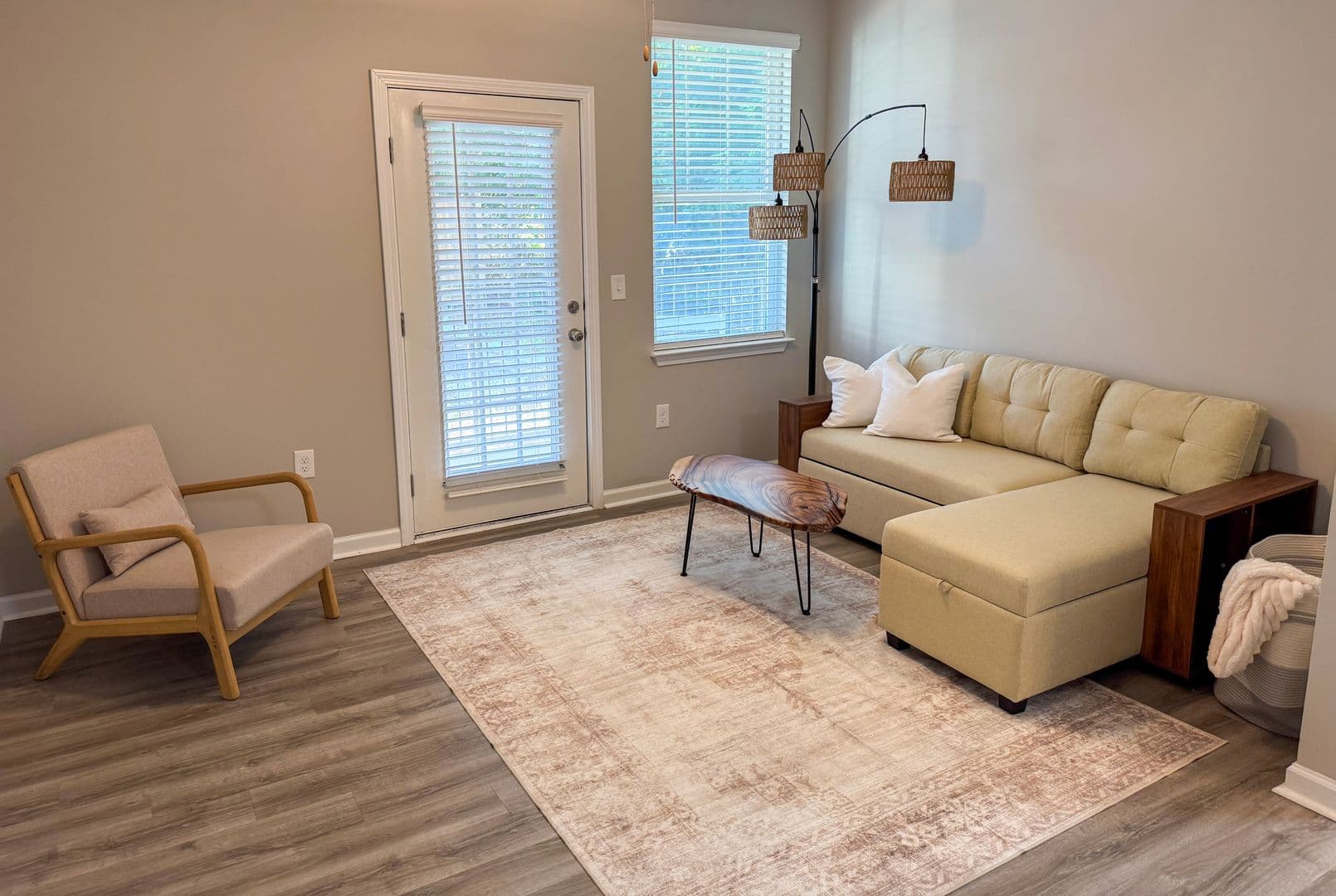 Beaufort Apartment: 2305 Pine Court S.