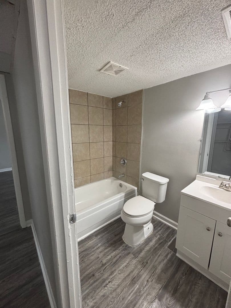 Albany Apartment: 2415 Dawson Rd